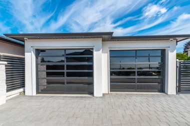 Kirkland Modern Garage Doors